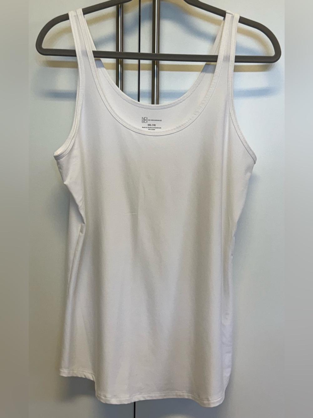 No Boundaries White Tank Top XXL Stretch Basic Layering Camisole